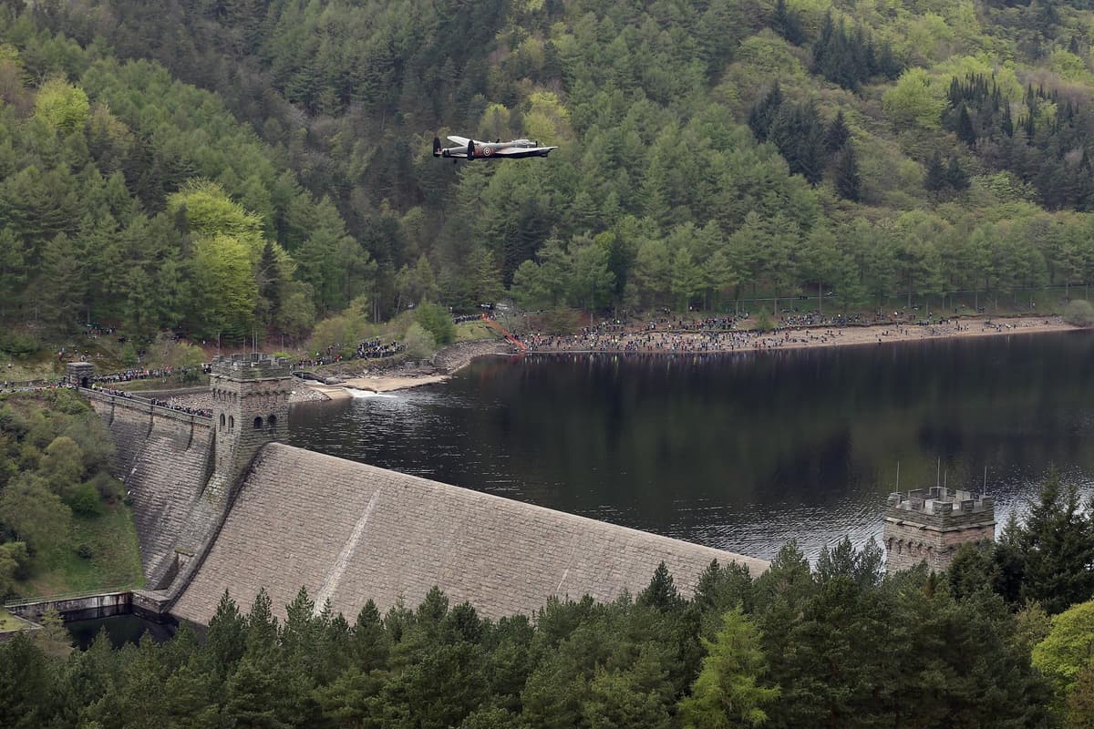 Peak District Autumn Adventure - Upper Derwent Valley (WWII Dambusters training area)