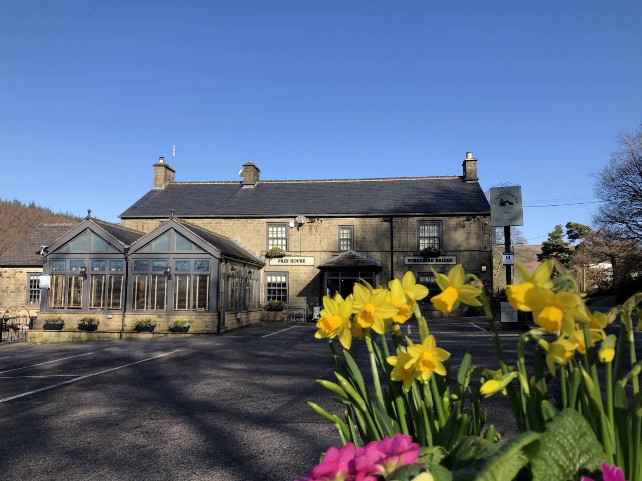Yorkshire Bridge Inn - Peak District Summer Adventure accommodation